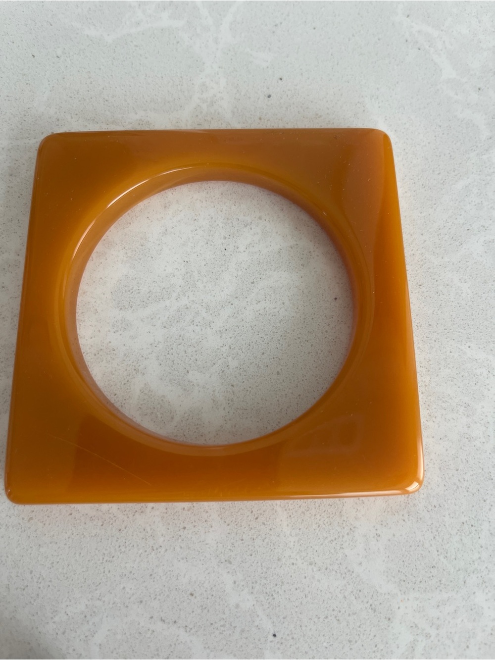 Bakelite bracelet square in butterscotch.